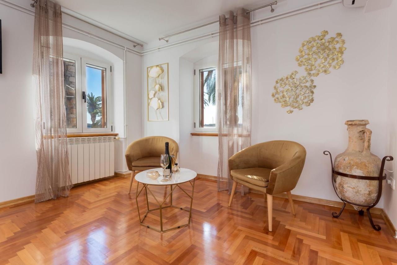 Deluxe Dreamy Room In The Center Of Hvar With Sea View Хвар Екстер'єр фото