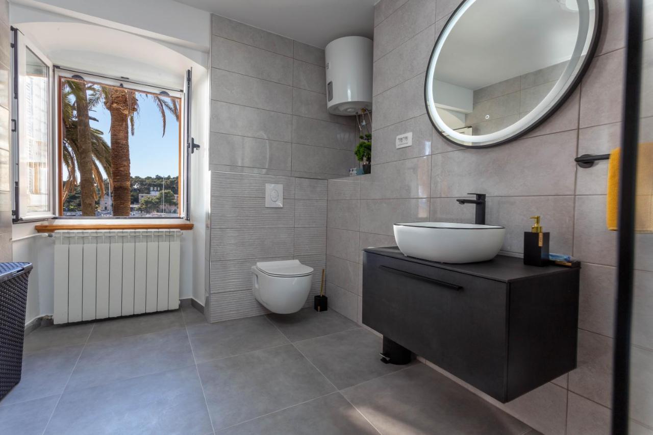 Deluxe Dreamy Room In The Center Of Hvar With Sea View Хвар Екстер'єр фото